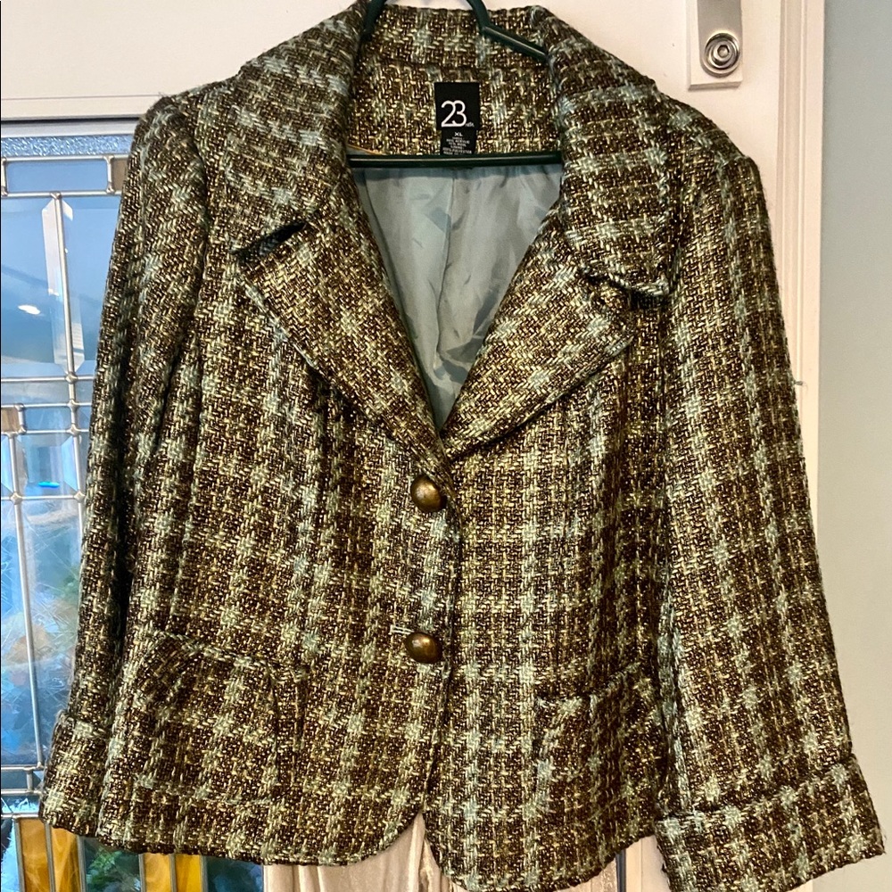 Short Jacket Blazer woven of Gold & Turquoise wool blend.